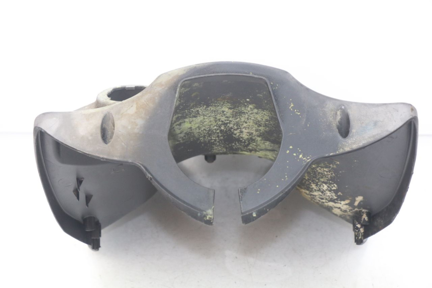 photo de BINNENSCHERM PEUGEOT KISBEE 4T 50 (2010 - 2017) - Bevestigingspunten