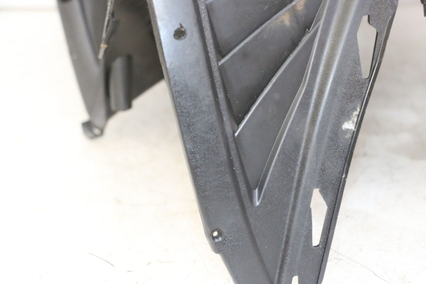 photo de BINNENSCHERM PEUGEOT CITYSTAR 2T 50 (2018 - 2021) - Zoom op componenten