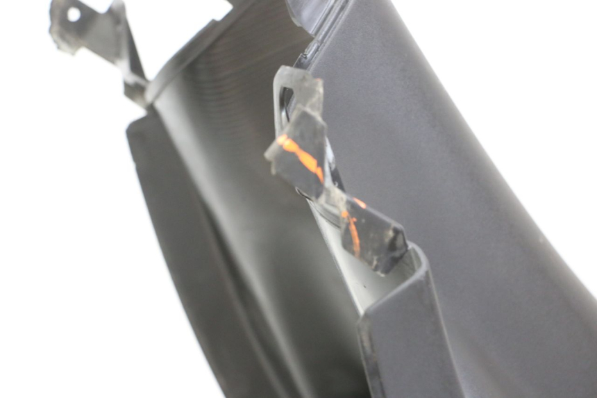 photo de BINNENSCHERM PEUGEOT ELYSTAR 125 (2002 - 2007) - Bevestigingspunten