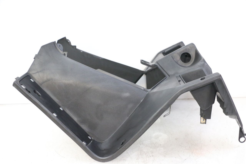 photo de BINNENSCHERM PEUGEOT SATELIS COMPRESSOR K15 125 (2006 - 2009) - Kenmerkende details