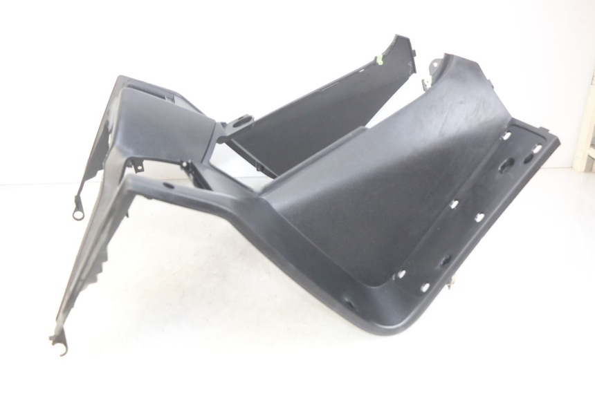 photo de BINNENSCHERM PEUGEOT SATELIS 125 (2010 - 2012) - Markeringen en referenties