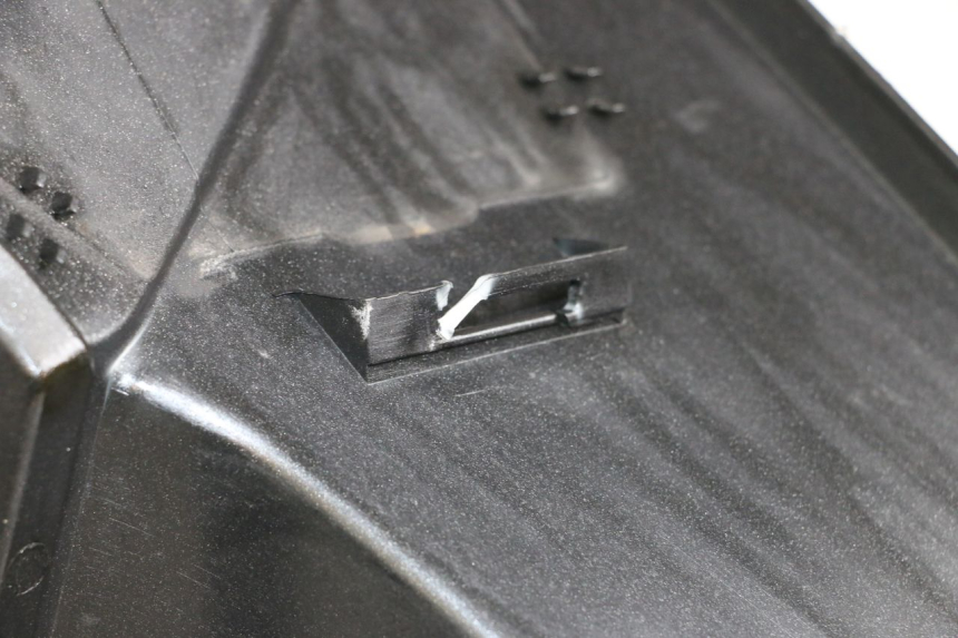 photo de BINNENSCHERM PEUGEOT SATELIS 125 (2010 - 2012) - Detail van het onderdeel