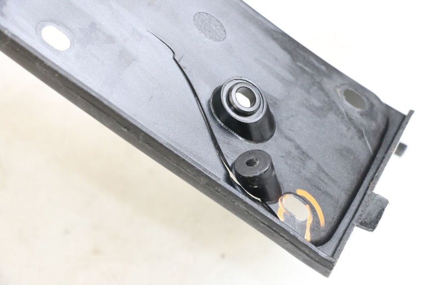 photo de BINNENSCHERM PEUGEOT SATELIS 125 (2010 - 2012) - Gecontroleerd onderdeel