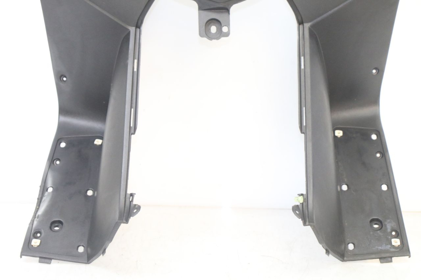 photo de BINNENSCHERM PEUGEOT SATELIS 125 (2013 - 2018) - Zoom op gebruiksstaat