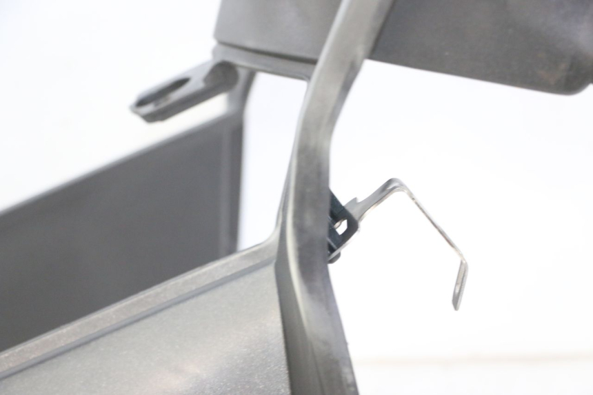 photo de BINNENSCHERM PEUGEOT SATELIS 125 (2013 - 2018) - Technische close-up