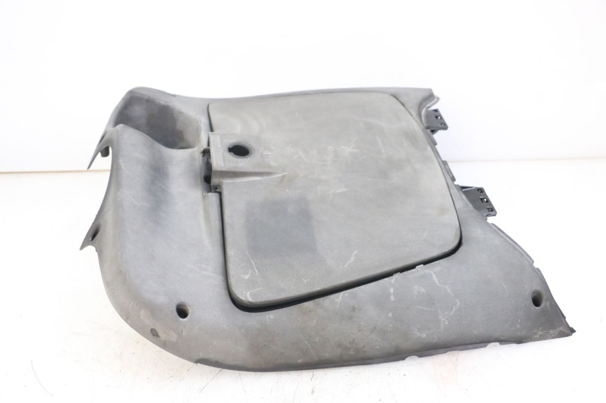 photo de BINNENSCHERM APRILIA SCARABEO GT 125 (1999 - 2007) - Bevestigingspunten