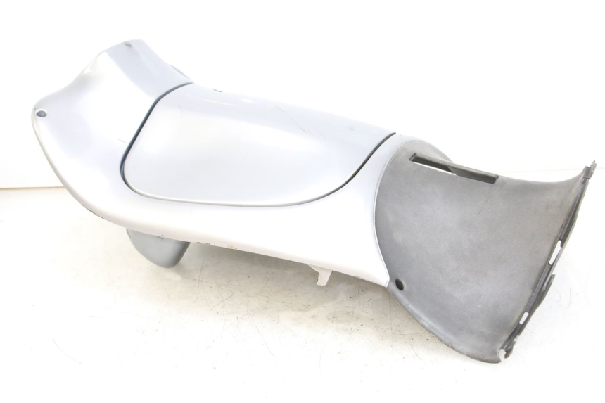 photo de BINNENSCHORTING APRILIA SCARABEO 100 (2003 - 2012) - Staat van het oppervlak