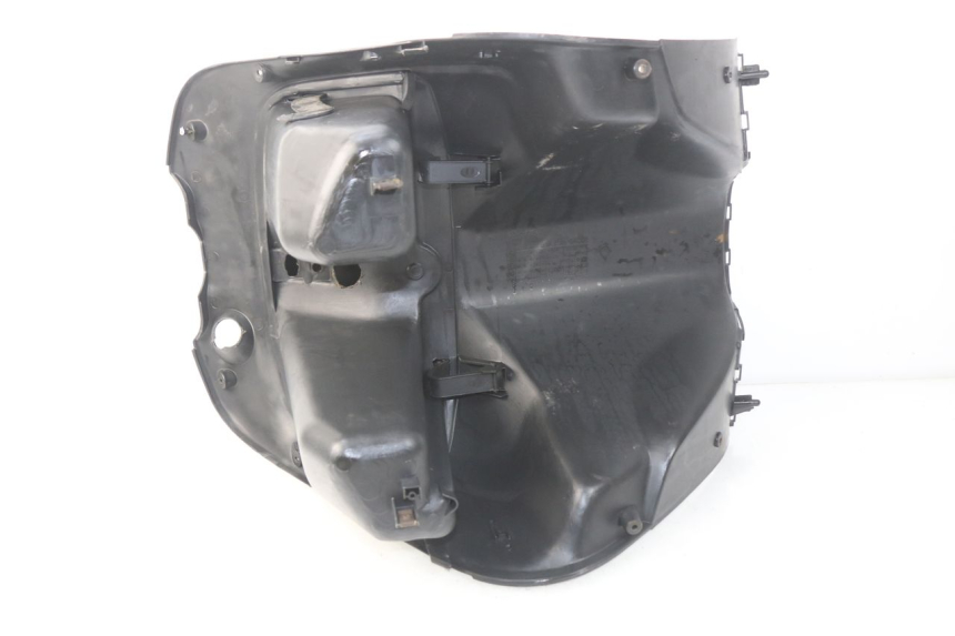 photo de BINNENSCHORTING HONDA SJ BALI 50 (1996 - 1999) - Bevestigingspunten