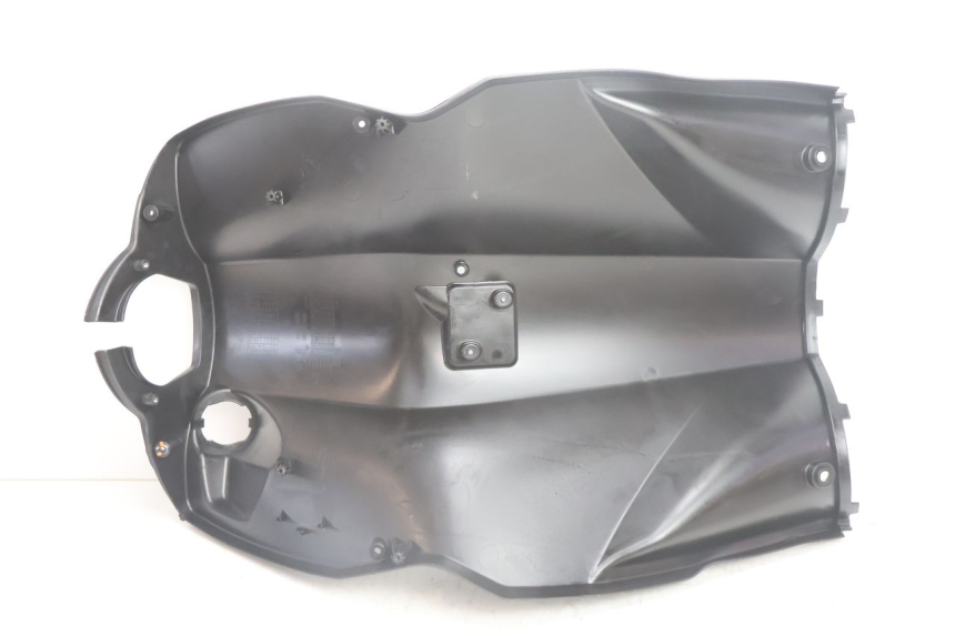 photo de BINNENSCHORT PEUGEOT STREETZONE NAKED 2T 50 (2014 - 2018) - Zoom op componenten