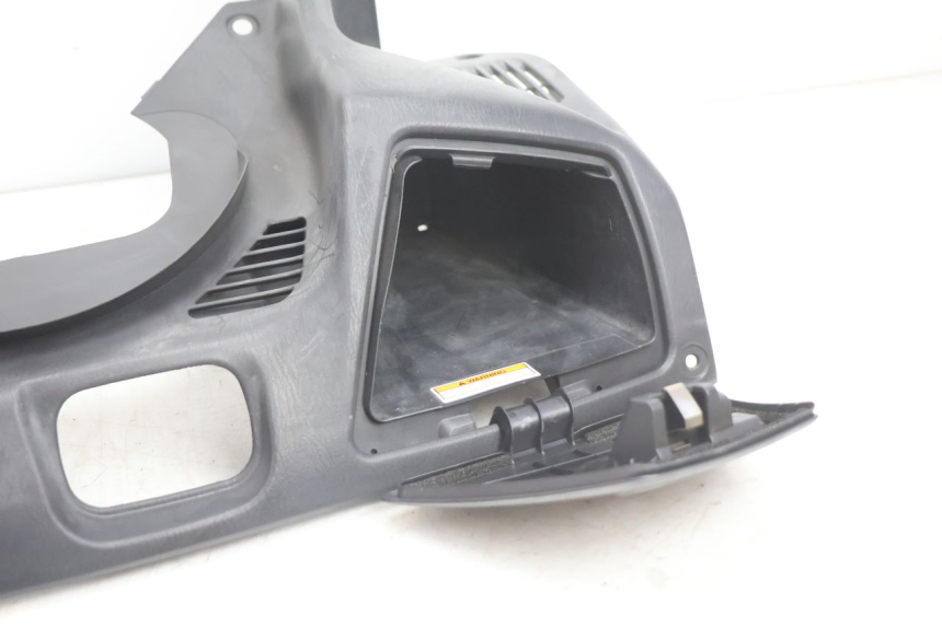 photo de BOVENSTE BINNENKAP SUZUKI BURGMAN EXECUTIVE ABS 650 (2006 - 2012) - Technische close-up