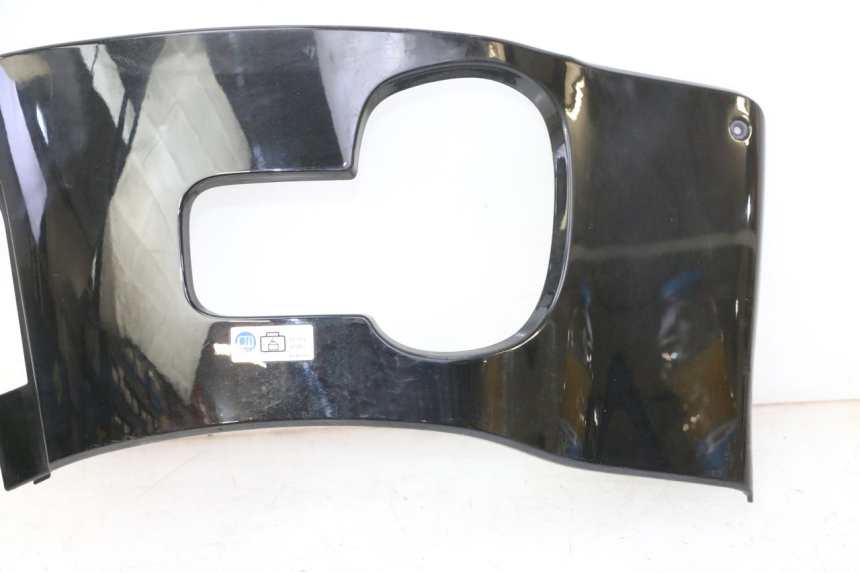 photo de BOVENSTE BINNENSCHERM HONDA FES S-WING SWING ABS 125 (2007 - 2015) - Bevestigingspunten