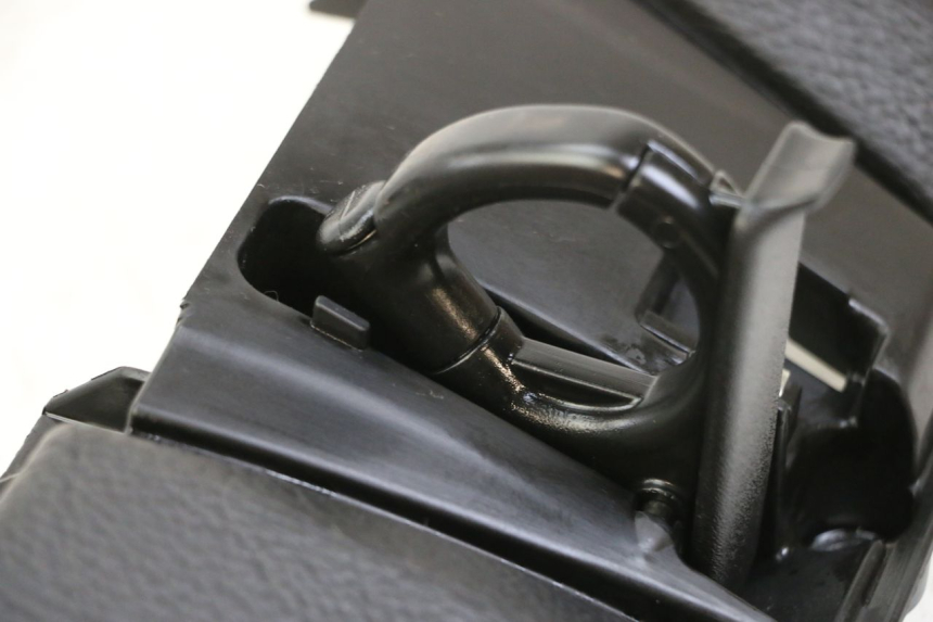 photo de BOVENSTE BINNENSCHERM PIAGGIO MP3 500 (2014 - 2017) - Technische close-up