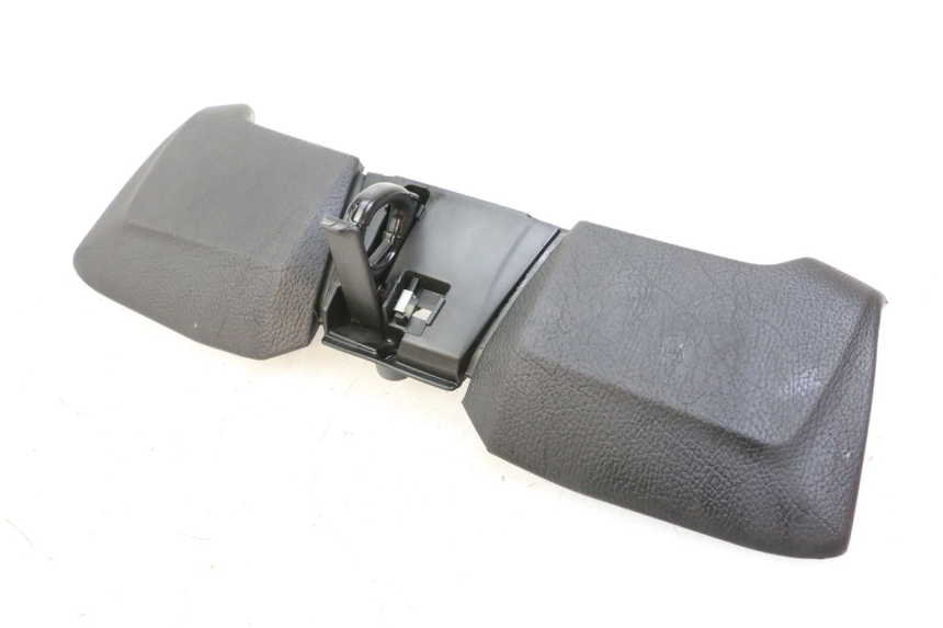 photo de BOVENSTE BINNENSCHERM PIAGGIO MP3 500 (2014 - 2017) - Overzicht