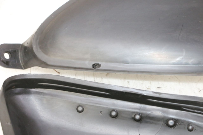 photo de BOVENSTE BINNENSCHERM YAMAHA X-MAX XMAX 125 (2010 - 2013) - Zoom op gebruiksstaat