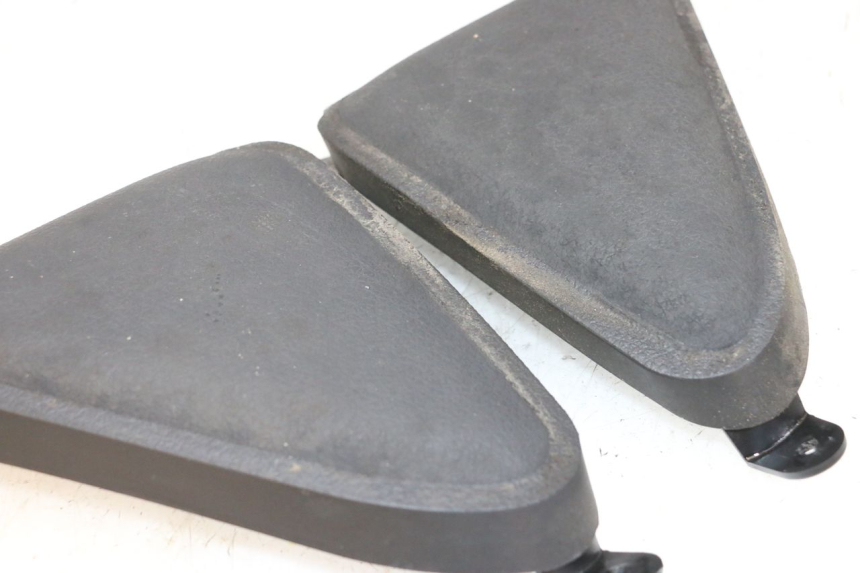 photo de BOVENSTE BINNENSCHERM YAMAHA X-MAX XMAX 125 (2010 - 2013) - Detail van het onderdeel