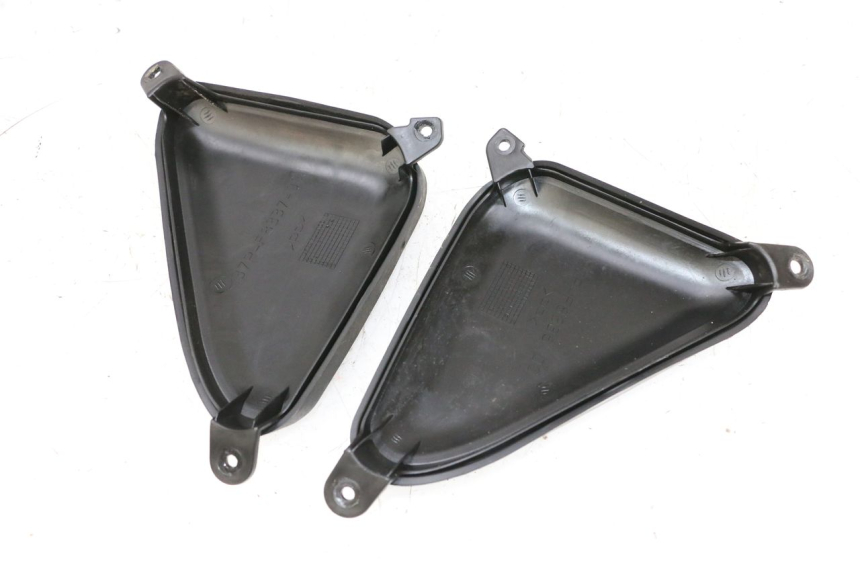 photo de BOVENSTE BINNENSCHERM YAMAHA X-MAX XMAX 125 (2010 - 2013) - Zoom op gebruiksstaat