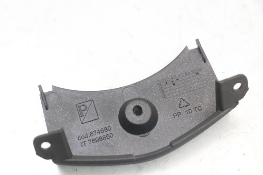 photo de BOVENSTE BINNENSCHERM PIAGGIO X10 125 (2012 - 2017) - Andere kijkhoek