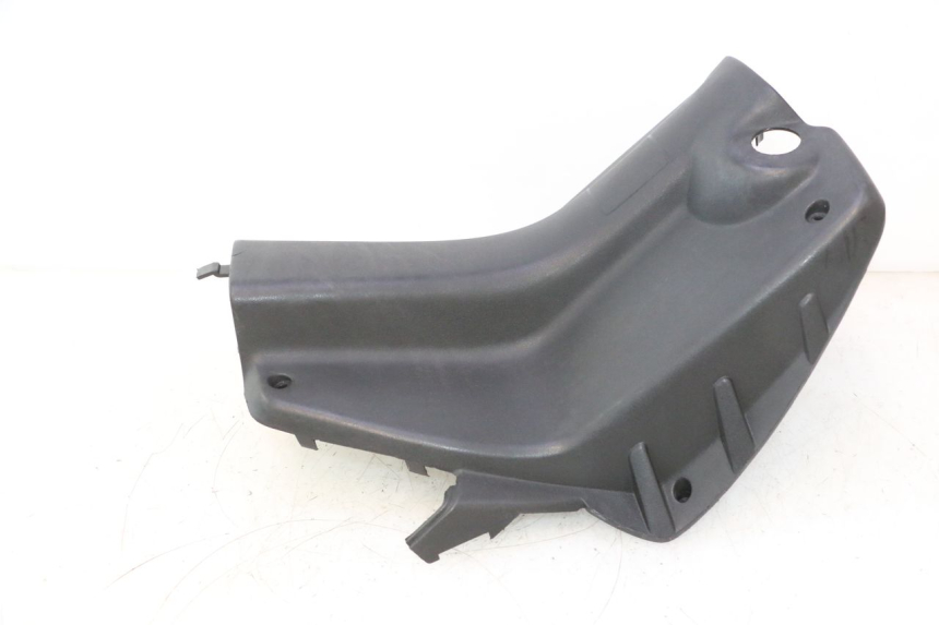 photo de BINNENSCHORT PEUGEOT TREKKER 50 (1995 - 2004) - Kenmerkende details