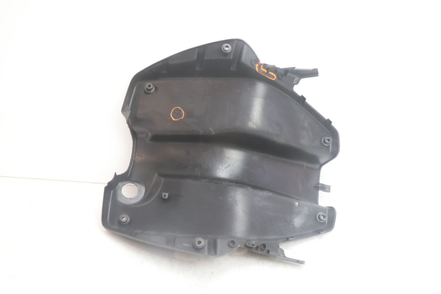 photo de BINNENSCHORT PEUGEOT TREKKER 50 (1995 - 2004) - Kenmerkende details