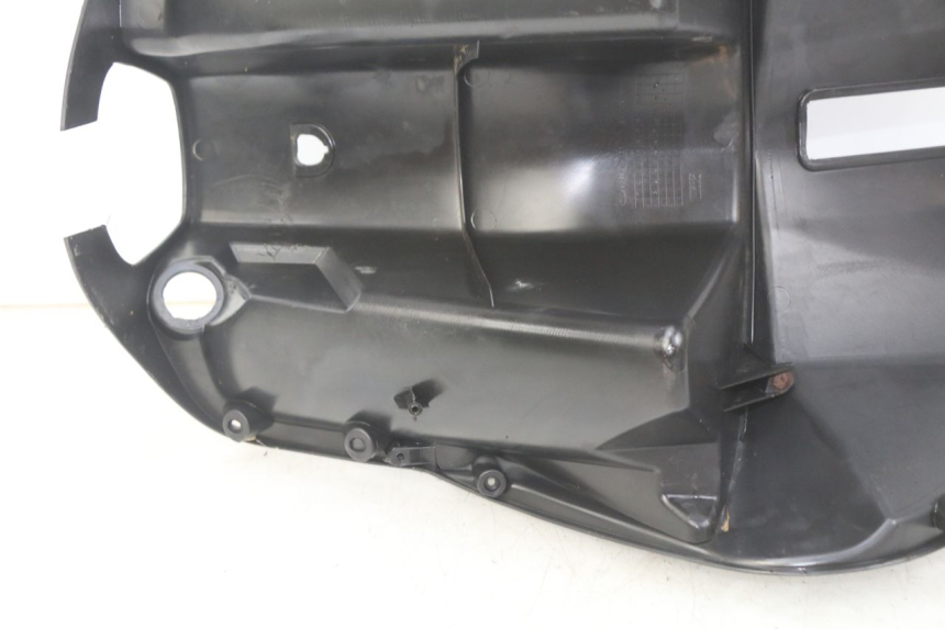 photo de BINNENSCHERM PEUGEOT V-CLIC VCLIC 50 (2007 - 2013) - Staat van het oppervlak