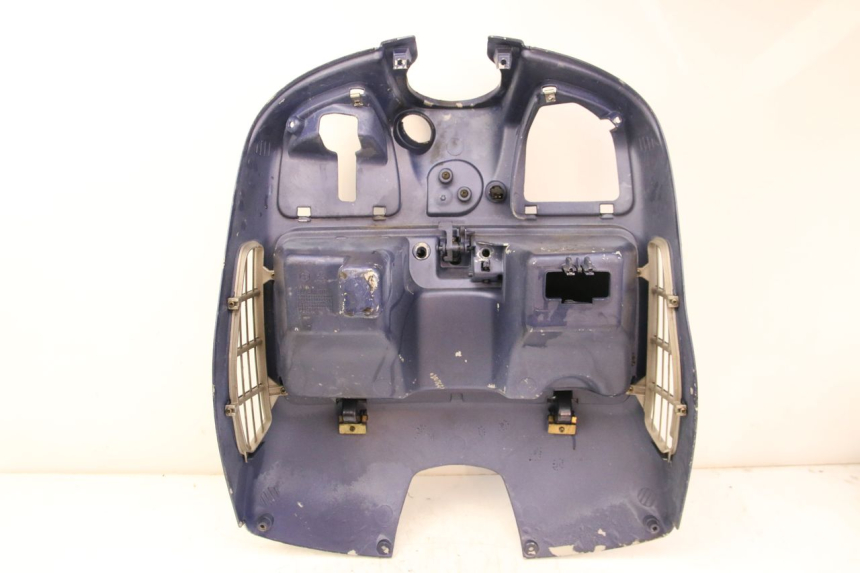 photo de BINNENSCHERM PIAGGIO VESPA GRANTURISMO 125 (2003 - 2007) - Zoom op gebruiksstaat