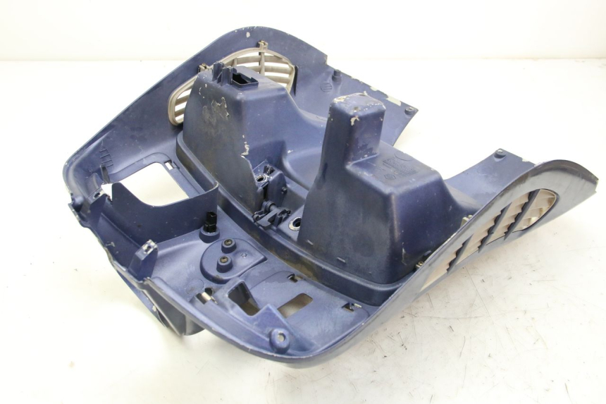 photo de BINNENSCHERM PIAGGIO VESPA GRANTURISMO 125 (2003 - 2007) - Staat van het oppervlak