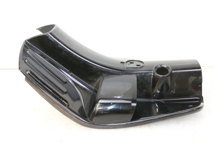 photo de BINNENSCHERM PIAGGIO VESPA S 2T 50 (2007 - 2014) - Bevestigingspunten