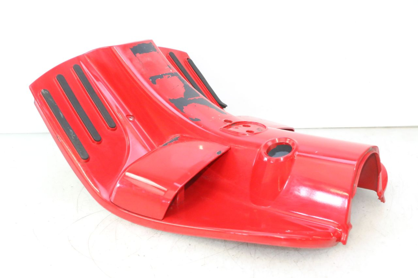 photo de BINNENSCHERM PIAGGIO VESPA S 2T 50 (2007 - 2014) - Bevestigingspunten