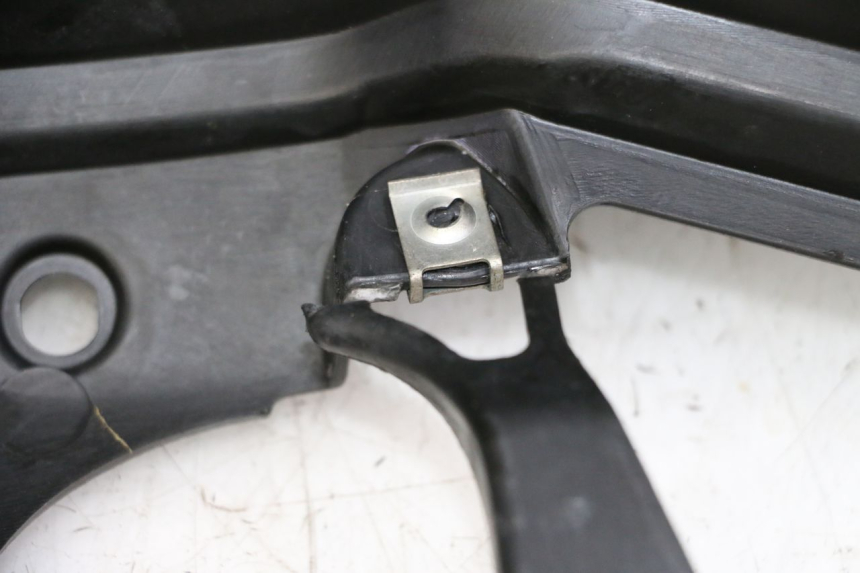 photo de BINNENSCHERM YAMAHA X-MAX XMAX 125 (2010 - 2013) - Zoom op gebruiksstaat