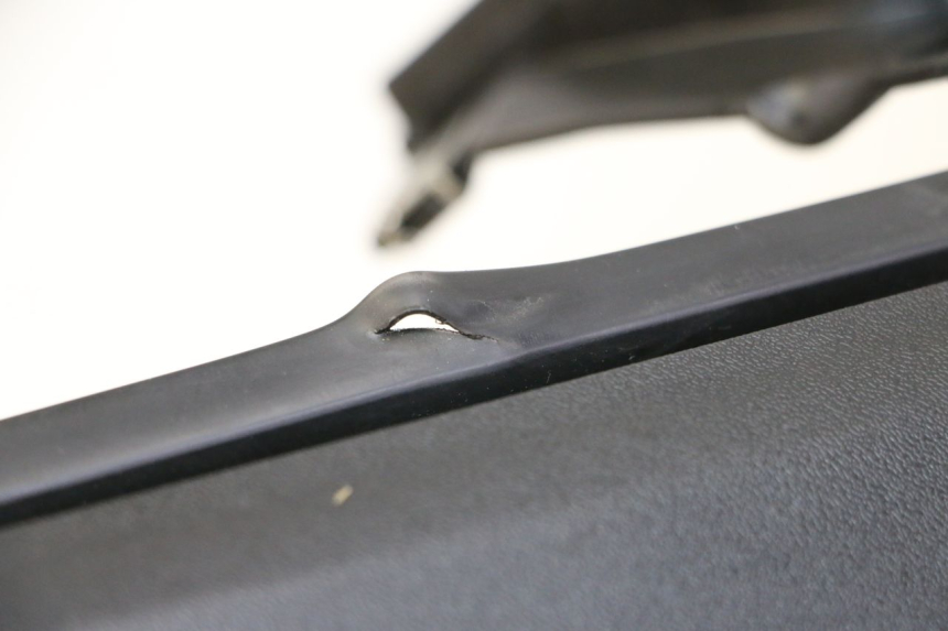 photo de BINNENSCHERM YAMAHA X-MAX XMAX 125 (2010 - 2013) - Kenmerkende details