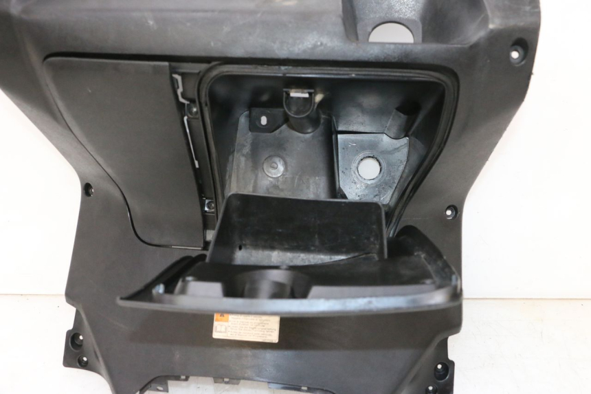 photo de BINNENSCHERM YAMAHA XMAX X-MAX 125 (2006 - 2009) - Zoom op componenten