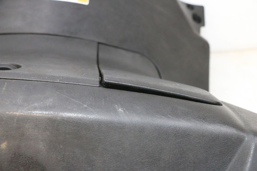 photo de BINNENSCHERM YAMAHA XMAX X-MAX 125 (2006 - 2009) - Bevestigingspunten