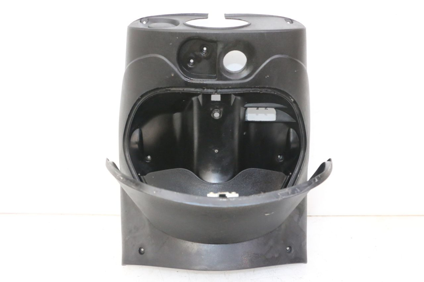 photo de BINNENSCHERM PIAGGIO ZIP 4T 50 (2018 - 2020) - Bevestigingspunten