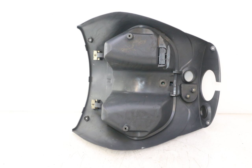 photo de BINNENSCHORT PIAGGIO ZIP 4T 50 (2006 - 2017) - Bevestigingspunten