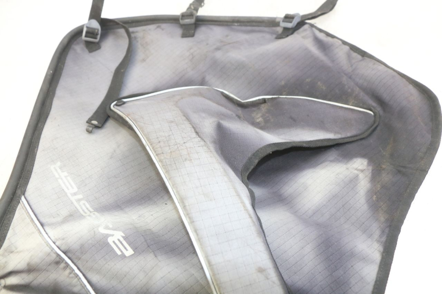 photo de BESCHERMINGSSCHORT SUZUKI BURGMAN 650 (2002 - 2004) - Zoom op gebruiksstaat