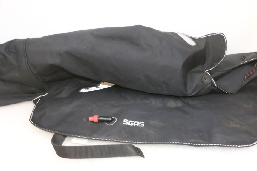 photo de BESCHERMINGSSCHORT PIAGGIO MP3 500 (2016 - 2018) - Zoom op componenten