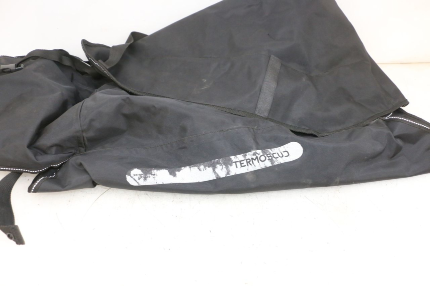 photo de BESCHERMINGSSCHORT PIAGGIO MP3 500 (2016 - 2018) - Andere kijkhoek