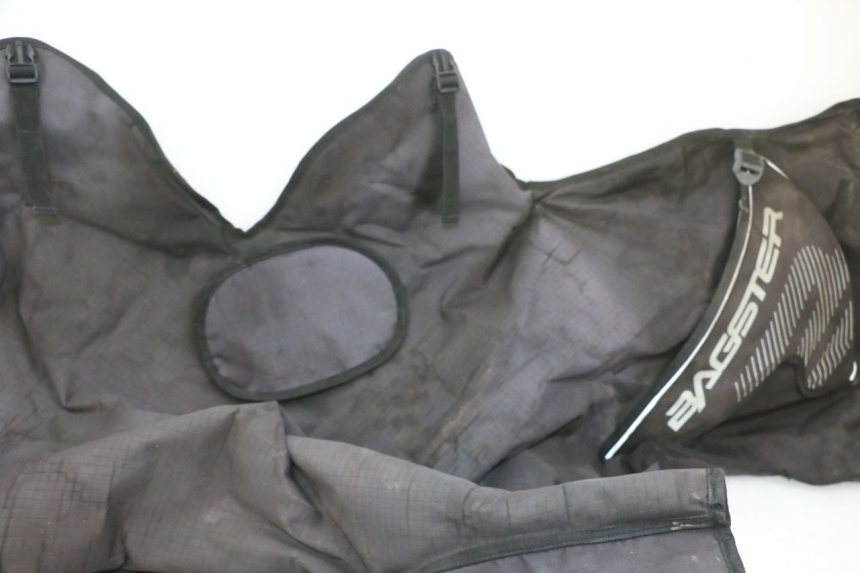 photo de BESCHERMINGSSCHORT PIAGGIO XEVO - X EVO 125 (2007 - 2017) - Zoom op gebruiksstaat