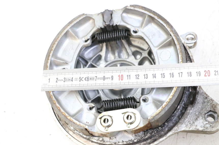 photo de ACHTERREM TROMMEL HONDA VT C2 SHADOW 750 (1997 - 2001) - Detail van het onderdeel