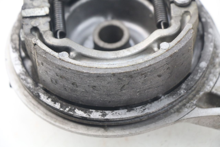 photo de ACHTERREM TROMMEL SUZUKI RV VAN VAN 125 (2003 - 2008) - Zoom op gebruiksstaat