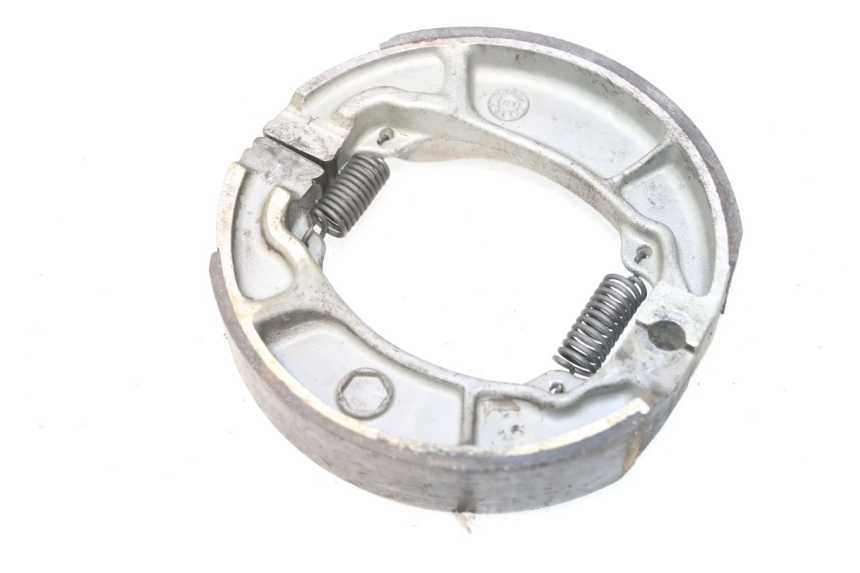 photo de ACHTERREM TROMMEL HONDA SCV LEAD 100 (2003 - 2007) - Kenmerkende details