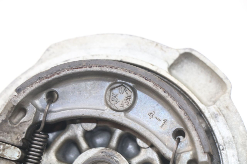 photo de ACHTERREM TROMMEL YAMAHA TW 125 (1998 - 2002) - Bevestigingspunten