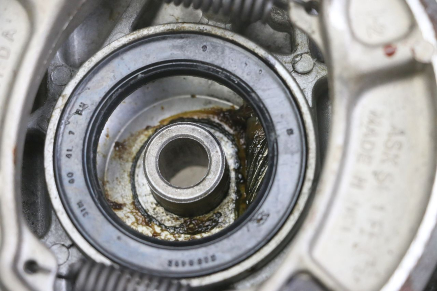 photo de VOORREMTROMMEL HONDA SCV LEAD 100 (2003 - 2007) - Detailaanzicht