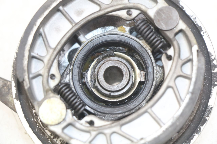 photo de VOORREMTROMMEL PEUGEOT LUDIX 50 (2005 - 2007) - Overzicht