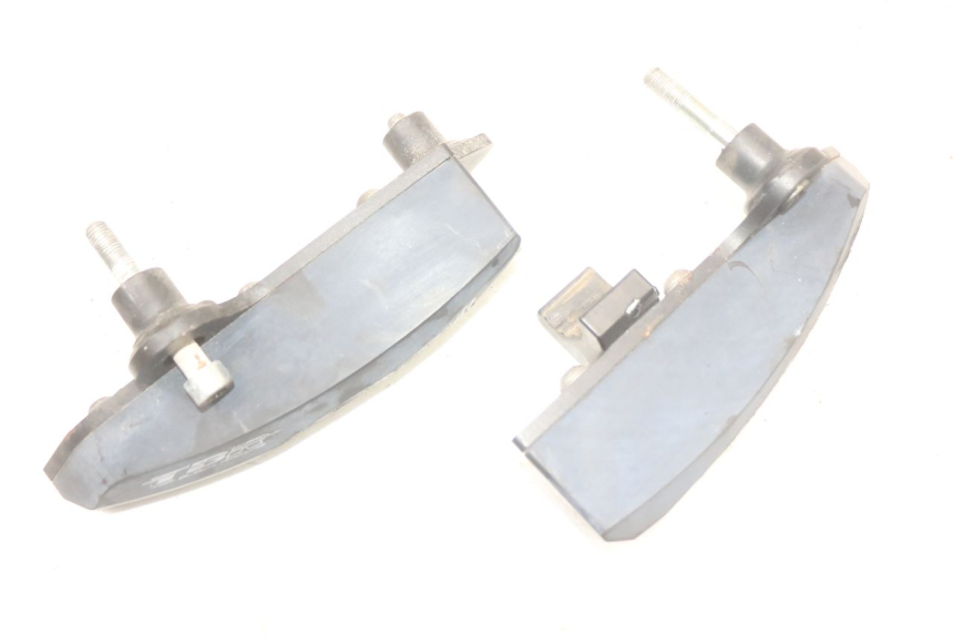 photo de MOTORDEMPING SUZUKI GSR 750 (2011 - 2017) - Andere kijkhoek