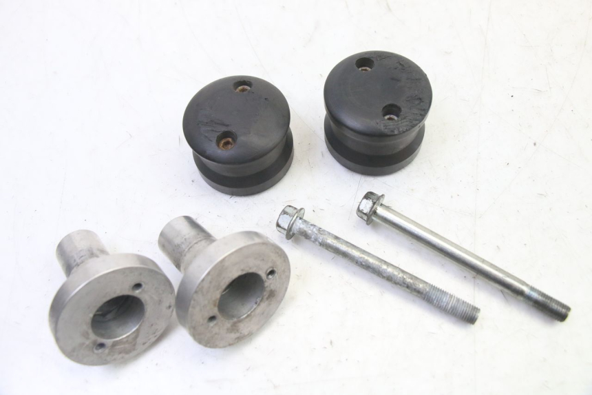 photo de MOTORDEMPING SUZUKI SV S 650 (2003 - 2009) - Hoofdaanzicht