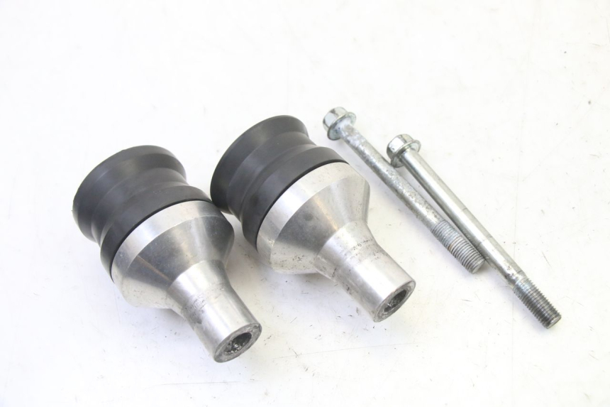 photo de MOTORDEMPING SUZUKI SV S 650 (2003 - 2009) - Zoom op gebruiksstaat