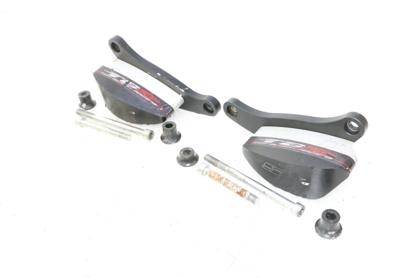 photo de MOTORDEMPING SUZUKI SV S 650 (2003 - 2009) - Hoofdaanzicht