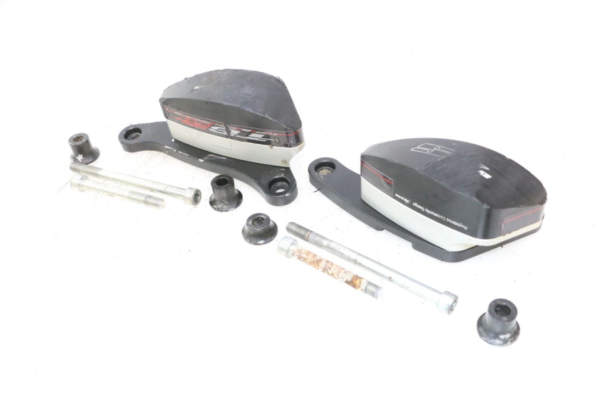 photo de MOTORDEMPING SUZUKI SV S 650 (2003 - 2009) - Andere kijkhoek