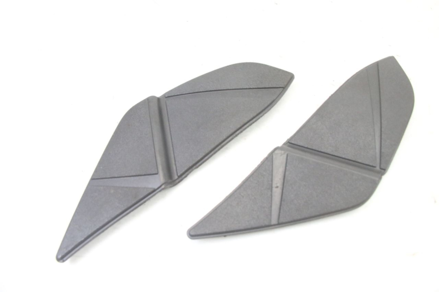 photo de VOETSTEUNMATTEN APRILIA ATLANTIC 125 (2003 - 2009) - Detail van het onderdeel